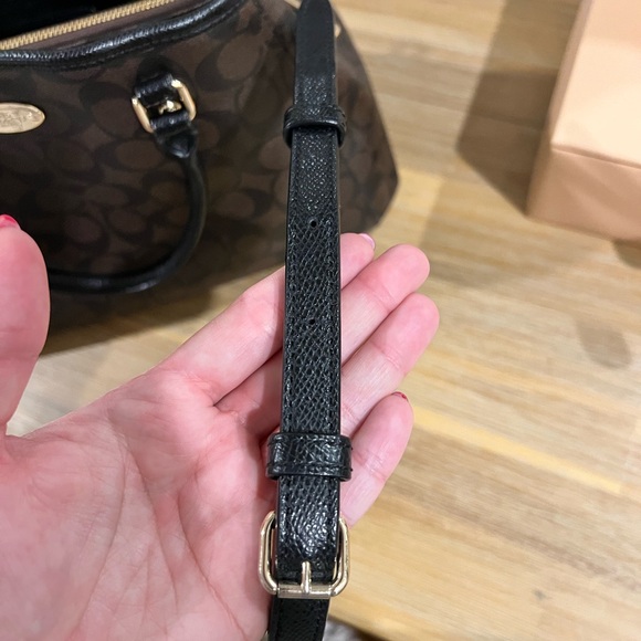 Coach F34608 Small Margot Carryall - Picture 7 of 10